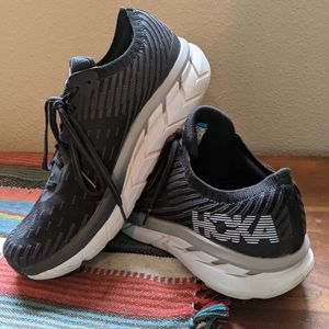 Hoka One Ones Clifton 5 Running Shoes